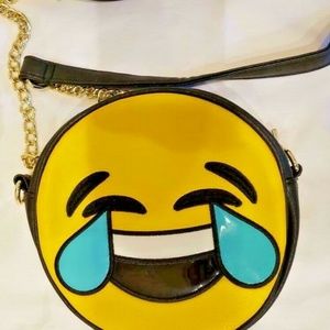 EMOJI SHIRT & PURSE COMBO